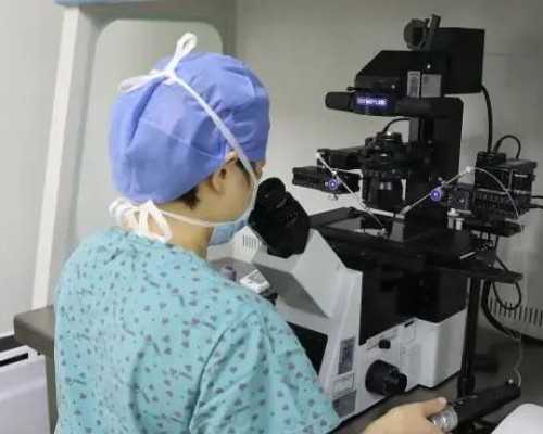 郑州买卵子做试管,郑州第三代试管男孩价格多少？生男孩费用十万够吗？