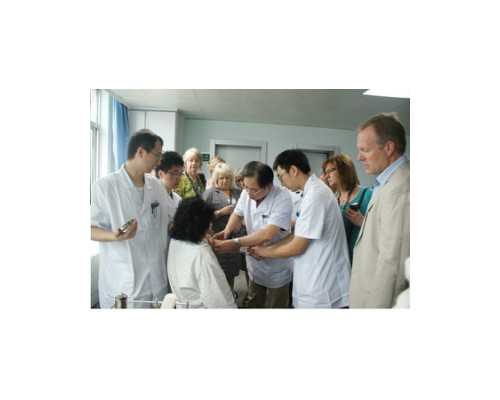 重庆有几家供卵试管医院？重庆做试管婴儿多少钱？