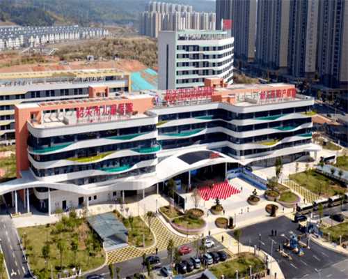 四岁男孩说话不清楚怎么回事