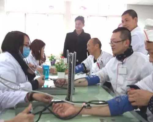 一起享受健康美食:避免菠菜与这些食物搭配导致腹泻